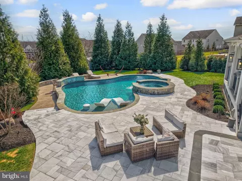 Exterior - 26760 Crusher Dr, Chantilly, VA 20152 photo 28 of 31