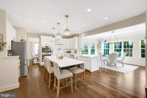 Entry Way - 26760 Crusher Dr, Chantilly, VA 20152 photo 1 of 14