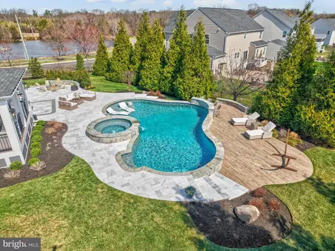 Exterior - 26760 Crusher Dr, Chantilly, VA 20152 photo 24 of 31
