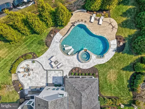 Exterior - 26760 Crusher Dr, Chantilly, VA 20152 photo 26 of 31