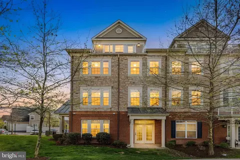 42554 Wildly Ter, Ashburn, VA 20148