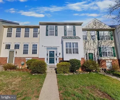 17372 Legacy Ter, Round Hill, VA 20141