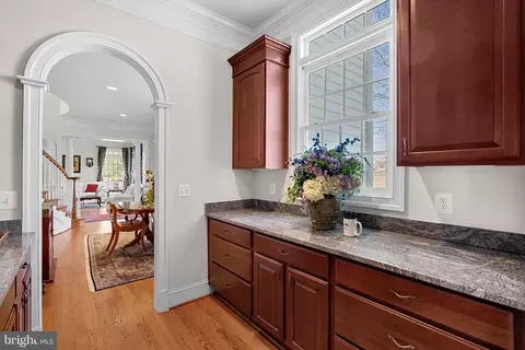 Entry Way - 38527 Ditchling Pl, Hamilton, VA 20158 photo 7 of 11