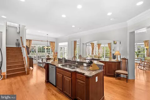 Kitchen - 38527 Ditchling Pl, Hamilton, VA 20158 photo 2 of 6