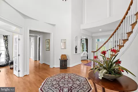 Entry Way - 38527 Ditchling Pl, Hamilton, VA 20158 photo 4 of 11