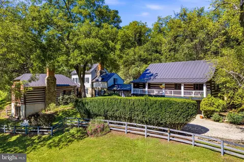 36155 Chamblin Mill Ln, Purcellville, VA 20132