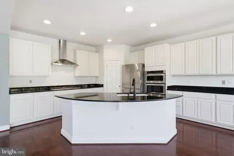 42330 Christophers View Ter, Ashburn, VA 20148 photo 14