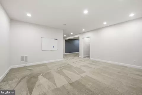 42330 Christophers View Ter, Ashburn, VA 20148 photo 38