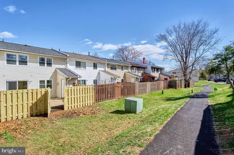 Exterior - 253 Willow Ter, Sterling, VA 20164 photo 5 of 5
