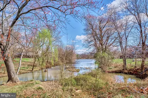 View/Area - 253 Willow Ter, Sterling, VA 20164 photo 1 of 1