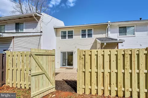 Exterior - 253 Willow Ter, Sterling, VA 20164 photo 4 of 5
