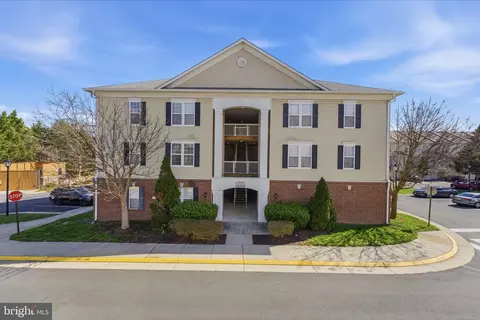 42539 Mayflower Ter #301, Brambleton, VA 20148