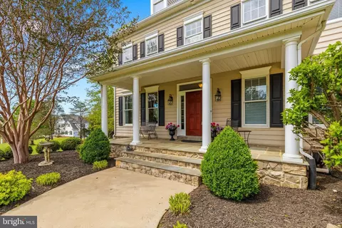 Exterior - 16527 Hampton Rd, Hamilton, VA 20158 photo 2 of 7