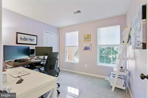 43719 Middlebrook Ter, Ashburn, VA 20147 photo 16