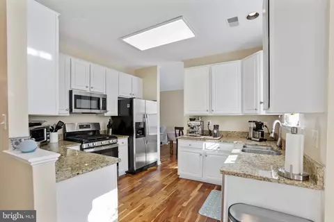 43719 Middlebrook Ter, Ashburn, VA 20147 photo 4