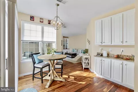 43719 Middlebrook Ter, Ashburn, VA 20147 photo 8