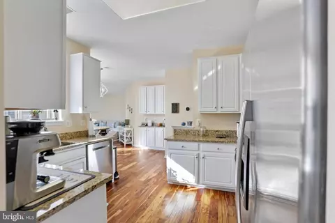 43719 Middlebrook Ter, Ashburn, VA 20147 photo 5