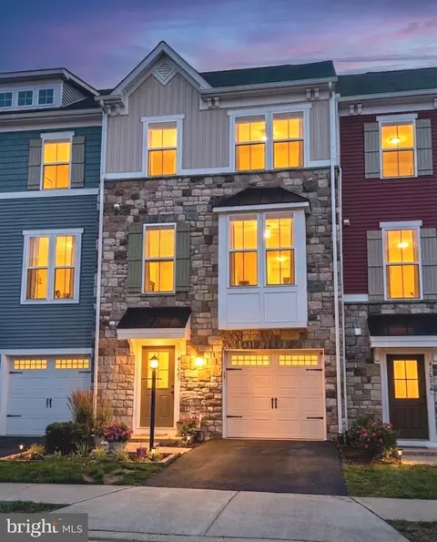 41685 Overmyer Ter, Aldie, VA 20105