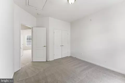 Entry Way - 43358 Fullerton, Ashburn, VA 20147 photo 8 of 8