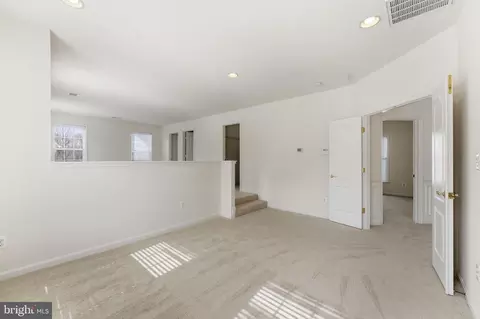 Entry Way - 43358 Fullerton, Ashburn, VA 20147 photo 6 of 8