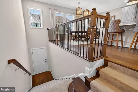19975 Abram Ter, Ashburn, VA 20147 photo 2