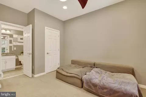 19975 Abram Ter, Ashburn, VA 20147 photo 36