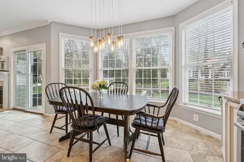 42852 Ridgeway Dr, Broadlands, VA 20148 photo 17