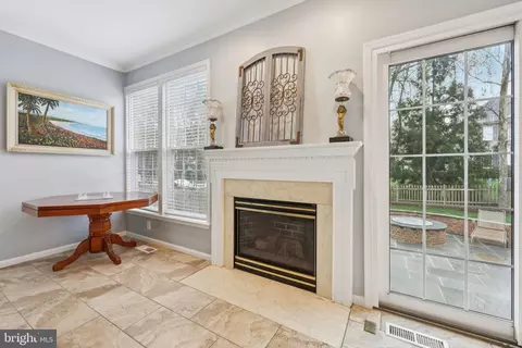 42852 Ridgeway Dr, Broadlands, VA 20148 photo 15