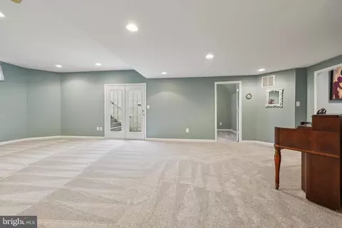 42852 Ridgeway Dr, Broadlands, VA 20148 photo 30