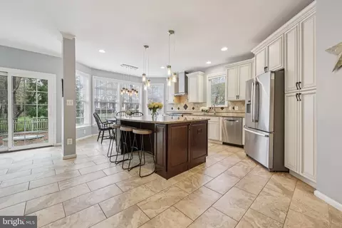 42852 Ridgeway Dr, Broadlands, VA 20148 photo 9