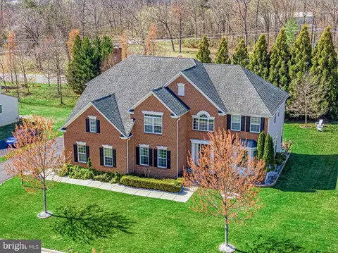 24531 Fishermans Pond Ct, Aldie, VA 20105