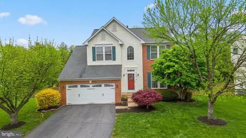 20686 Pomeroy Ct, Ashburn, VA 20147
