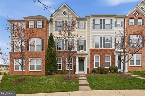 22631 Hawkbill Sq, Brambleton, VA 20148