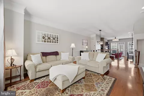 Other - 22631 Hawkbill Sq, Brambleton, VA 20148 photo 4 of 12