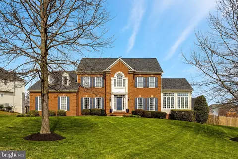 22350 Dolomite Hills Dr, Ashburn, VA 20148