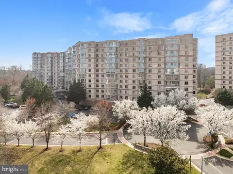 19385 Cypress Ridge Ter #508, Leesburg, VA 20176