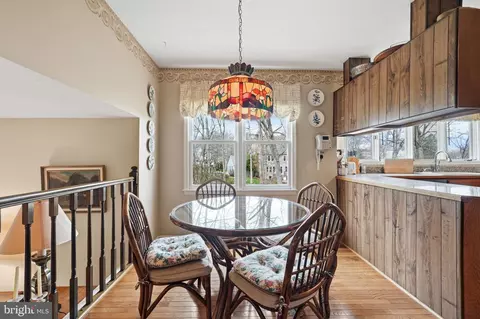 Dining - 7 Wickham Ct, Sterling, VA 20165 photo 2 of 2