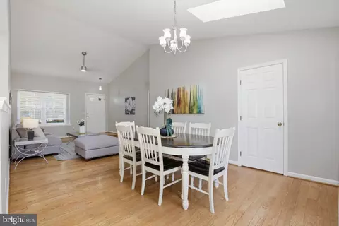 Dining - 3 Worthington Ct, Sterling, VA 20165 photo 3 of 3