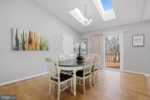 Dining - 3 Worthington Ct, Sterling, VA 20165 photo 2 of 3