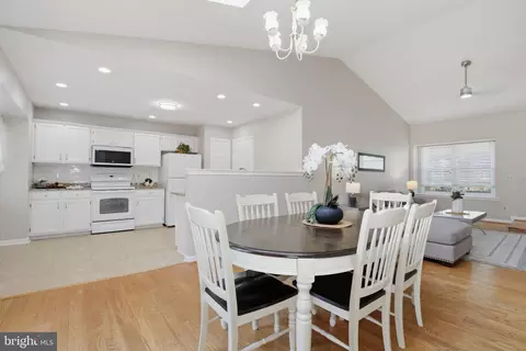 Dining - 3 Worthington Ct, Sterling, VA 20165 photo 1 of 3