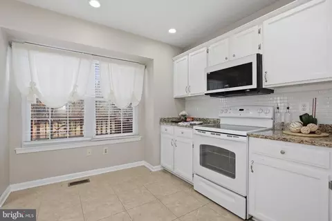 Kitchen - 3 Worthington Ct, Sterling, VA 20165 photo 1 of 1