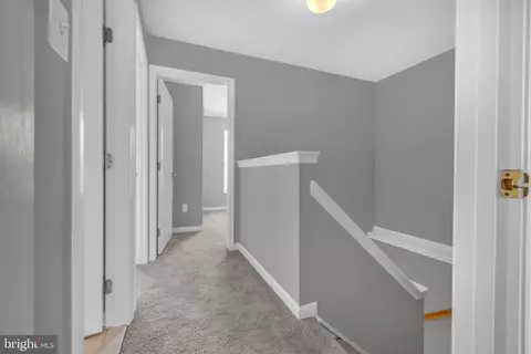 Entry Way - Undisclosed, Ashburn, VA 20147 photo 6 of 6