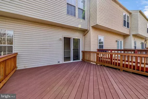 Exterior - Undisclosed, Ashburn, VA 20147 photo 8 of 11