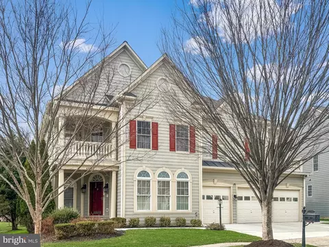 43846 Kittiwake Dr, Leesburg, VA 20176