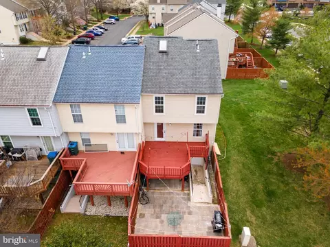 45310 Gable Sq, Sterling, VA 20164 photo 4