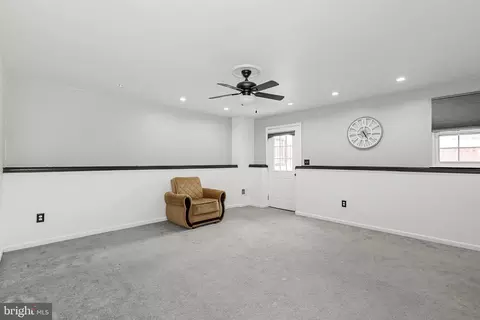 45310 Gable Sq, Sterling, VA 20164 photo 32