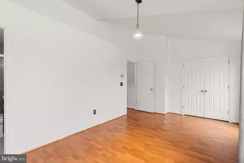 45310 Gable Sq, Sterling, VA 20164 photo 17