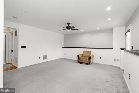 45310 Gable Sq, Sterling, VA 20164 photo 34