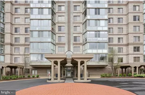 19375 Cypress Ridge Ter #409, Leesburg, VA 20176
