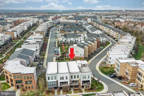 23117 Cottonwillow Sq, Brambleton, VA 20148